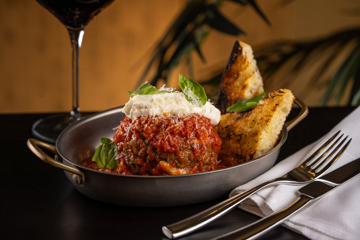 italian-restaurant-ai-pazzi-las-vegas-dining